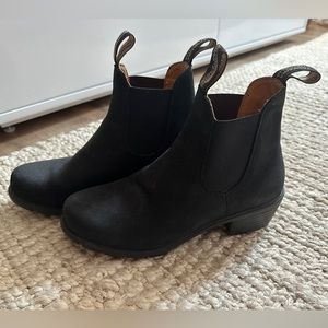 Blundstone Woman’s Leather Boots